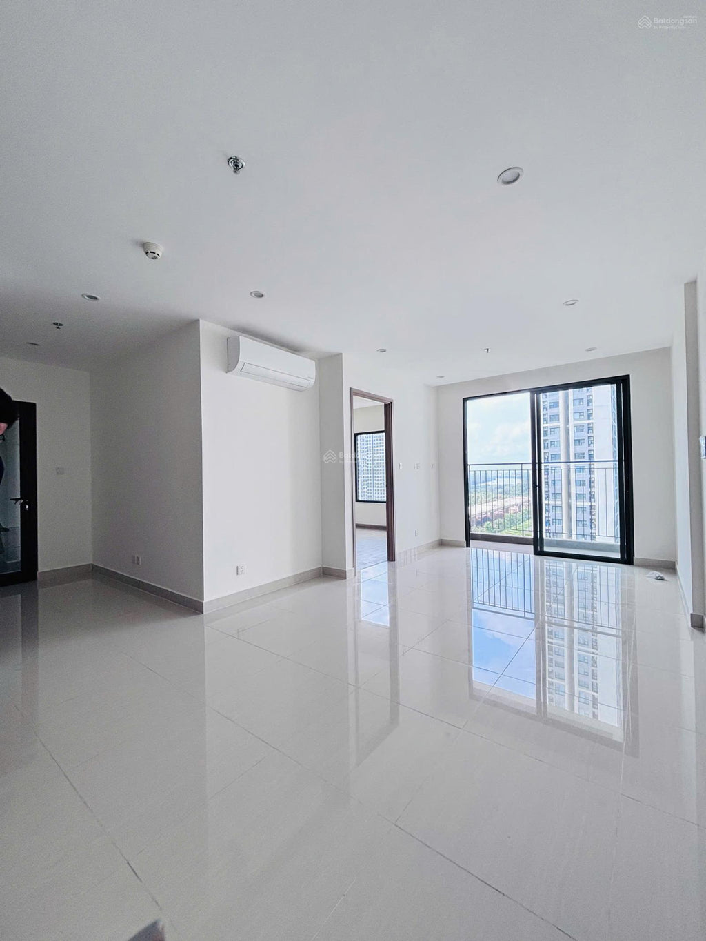 2PN HƯỚNG ĐN VIEW VƯỜN NHẬT CÔNG VIÊN CẦU VỒNG